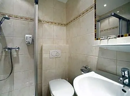 Taxacher Hotel 3*