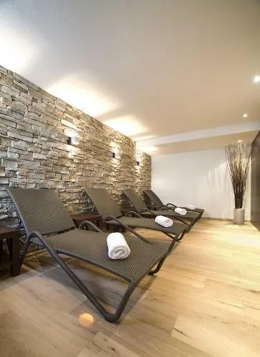 Отель Taxacher Кирхберг