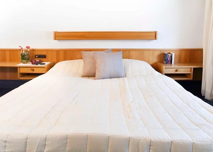 Taxacher Готель