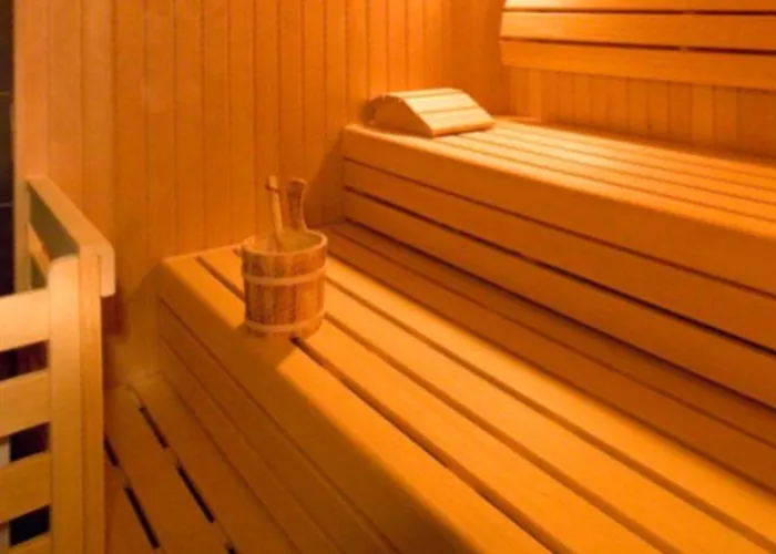 Готель Taxacher